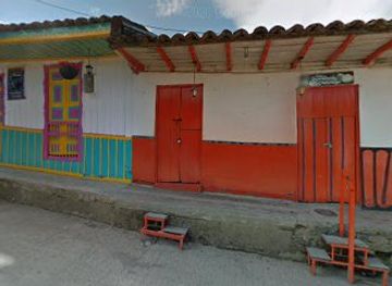 colombia/cocora-valley/nightclub/bar-pachamama