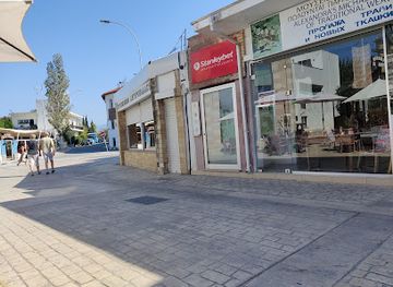Costas Corner Cafe Bar