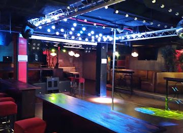 Femma Club & Bar