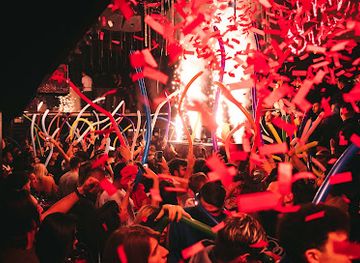 france/marseille-calanques/nightclub/bazar