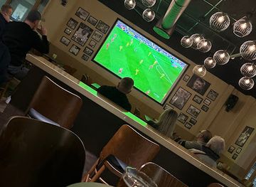 norway/fredrikstad/krakeroy/nightclub/saints-bar