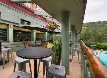 colorado/vail/nightclub/altitude-bar-and-grill
