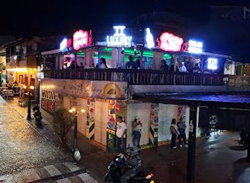 colombia/guatape/nightclub/luxury-discoteca