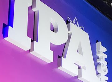 argentina/mendoza/godoy-cruz/nightclub/ipa-night