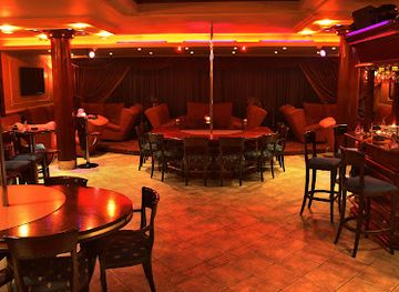 czechia/podyji-national-park/nightclub/in-flagranti