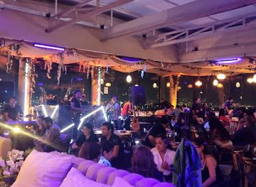 mexico/bajio/nightclub/greek-zunzet-leon