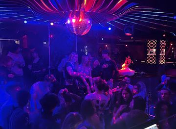 france/meribel/nightclub/les-caves-de-courchevel