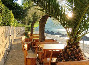 croatia/peljesac-peninsula/nightclub/beach-bar-nevio-camping-nevio