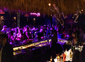 greece/lamia/nightclub/crooks-thebar