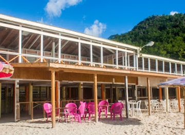 antigua-and-barbuda/darkwood-beach/nightclub/darkwood-beach-bar-and-restaurant