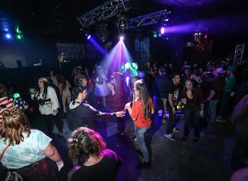 missouri/branson/nightclub/the-summit-food-bar-entertainment-district