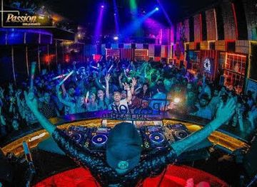 india/telangana/nightclub/playboy-club