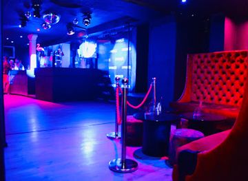 france/angers/nightclub/l-insolite-club-prive