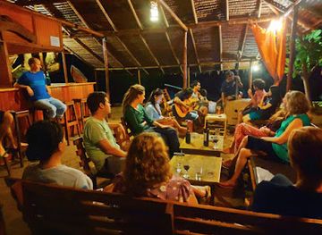 indonesia/pulau-bunaken/nightclub/blue-parrot-beach-cafe