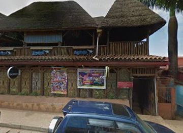 uganda/queen-elizabeth-national-park/nightclub/timelezz-night-club
