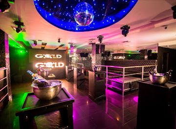 Gold Fashion Dance Club
