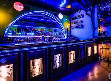 spain/madrid/nightclub/la-toxica-karaoke