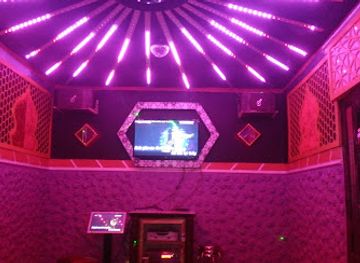vietnam/con-dao-islands/nightclub/karaoke-phuong-thien