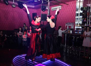 Mozart Karaoke Club