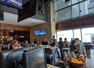 washington/bellevue/bellevue-square/nightclub/earls-kitchen-bar