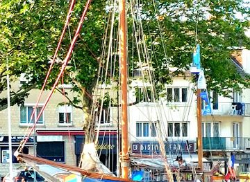 france/caen/nightclub/what-s