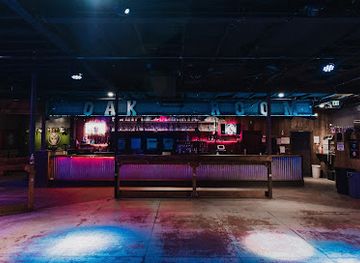 Oak Room Lounge
