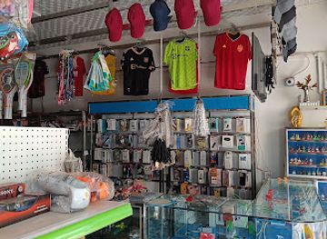 myanmar-burma/mon-state/nightclub/mobile