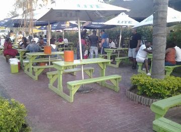 south-africa/lowveld/nightclub/bush-paradise-pub