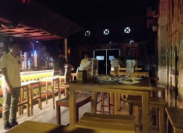 7th Joint Bar & Grill