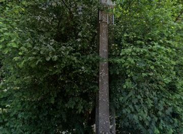 belgium/dinant/nightclub/trou-de-l-eglise