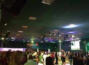 italy/naples/nightclub/imperial-club-campo-di-calcio-mellino