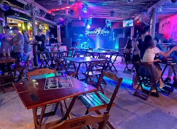 brazil/litoral-norte/nightclub/santo-gole-maresias-bar