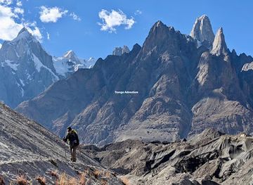 pakistan/k2-base-camp/nightclub/k2-base-camp-trek-pakistan