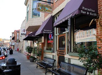 illinois/galena-historic-district/nightclub/paradise-bar-grill