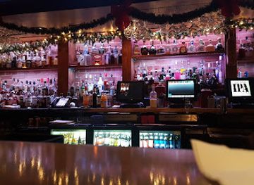 michigan/st-joseph/nightclub/221-main-restaurant-cocktail-house