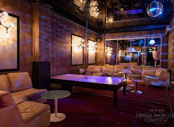 Crystal Show Club