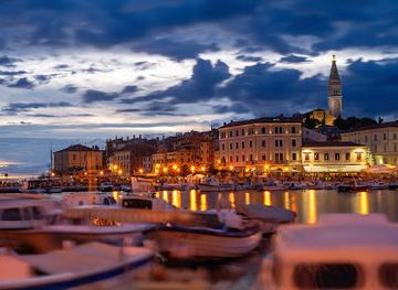 croatia/rovinj-archipelago/nightclub/ovaros-ejszaka