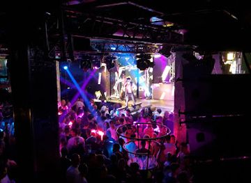 italy/val-d-orcia/nightclub/qube-disco