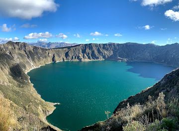ecuador/quilotoa-crater-lake/nightclub/quilotoa