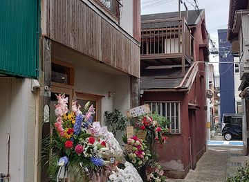 japan/kumano-kodo/nightclub/wine-kumano