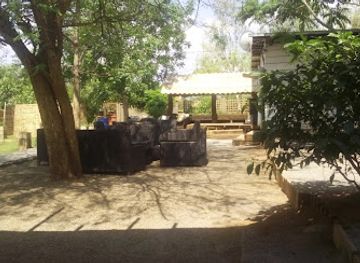 malawi/majete-wildlife-reserve/nightclub/harry-s-bar