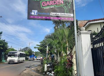 el-salvador/joya-de-ceren-archaeological-site/nightclub/gardens-club-bar