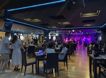 8 Degree Lounge - Orchid Country Club