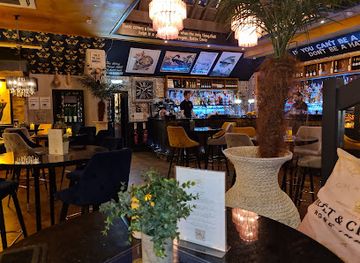 united-kingdom/whitby/nightclub/macy-brown-s-cocktail-bar-whitby