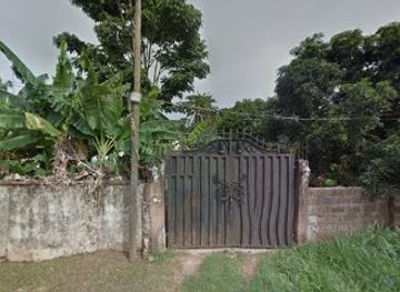 benin/pendjari-national-park/nightclub/rave-night-club-lounge