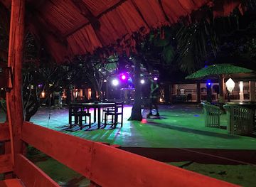 sri-lanka/ampara-district/nightclub/oceansky