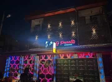 cameroon/dja-faunal-reserve/nightclub/le-penalty-lounge