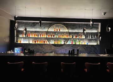 georgia/gudauri/nightclub/green-door-bar