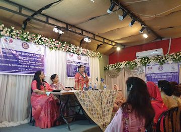 bangladesh/sundarbans/nightclub/naveed-s-comedy-club