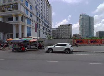 cambodia/koh-rong/nightclub/bolaiktv